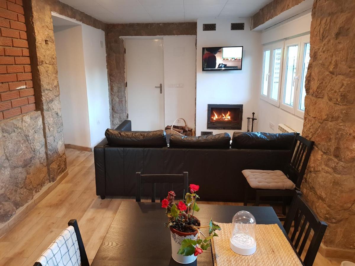 Apartament Vall De Montserrat Castellbell i Vilar Bagian luar foto
