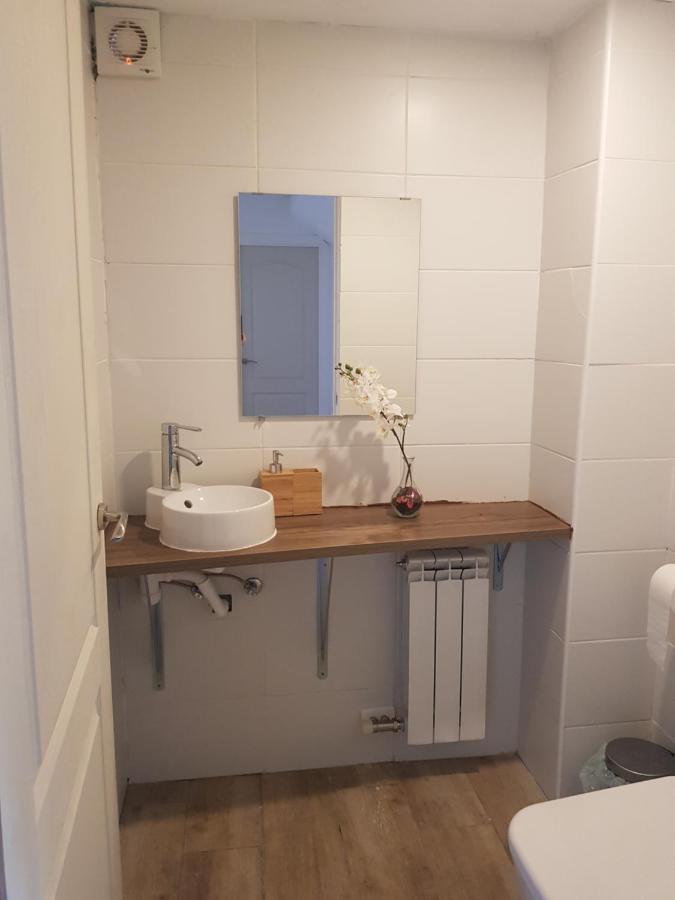 Apartament Vall De Montserrat Castellbell i Vilar Bagian luar foto